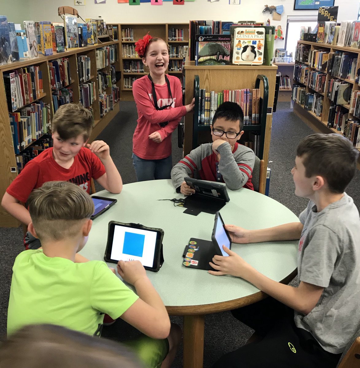 Sara Firestone tweet media