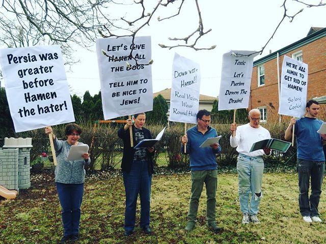 Our #Purim Speilers aren’t afraid to stand up for what they believe in. Come see their performance tonight at 7:00 the Oy Vey Cafe! #ErevPurim #Protest #Hamen ift.tt/2F3Dpfl