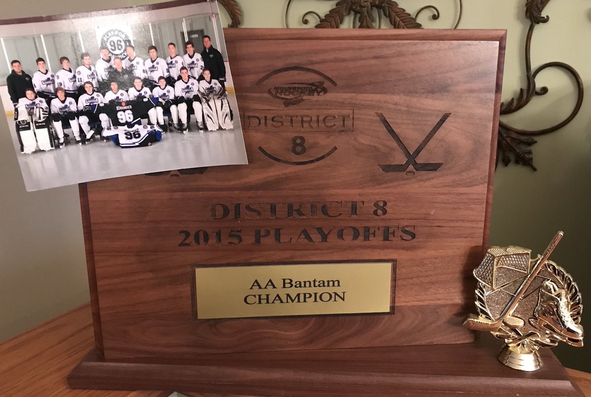 <a href="/EVBoysHSHOCKEY/">EASTVIEW BOYS HOCKEY⚡️</a> you did it 3 years ago and can do it again. #Workhardhavefun #Playwith💙