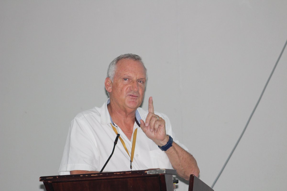 JescomZim's tweet photo. #MigrationConference2018 Tim Smith from @JRSSouthAfrica shares some of refugees stories. Narrates and shares clips by #DrMireilleTwiyigira and several other refugees who have survived and are doing well now. @CUZ_Official @Justicepeacezim @JesuitRefugee https://t.co/YeuQnXQFIZ