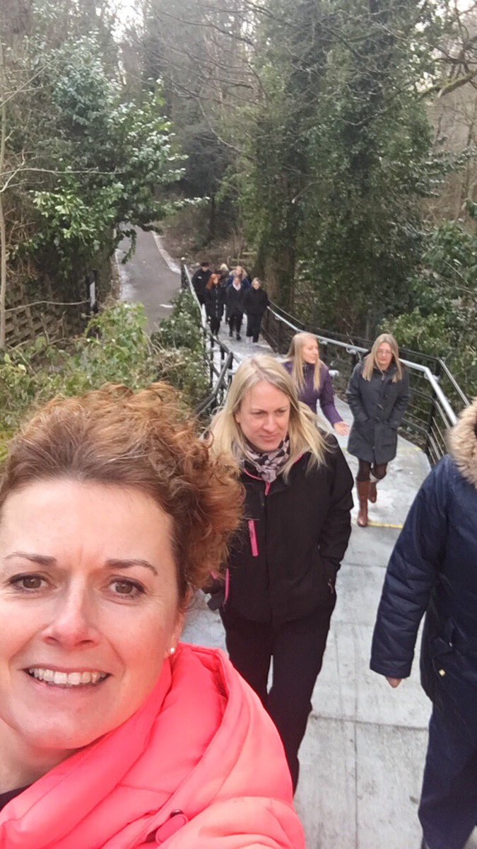 feelgood5ways's tweet photo. Superb day working with #lscgetactive Tranformation Team today on @_DoItYourWay_  #walkingmeeting #workplacewellbeing #feelgoodatwork https://t.co/BEYd2D23XQ