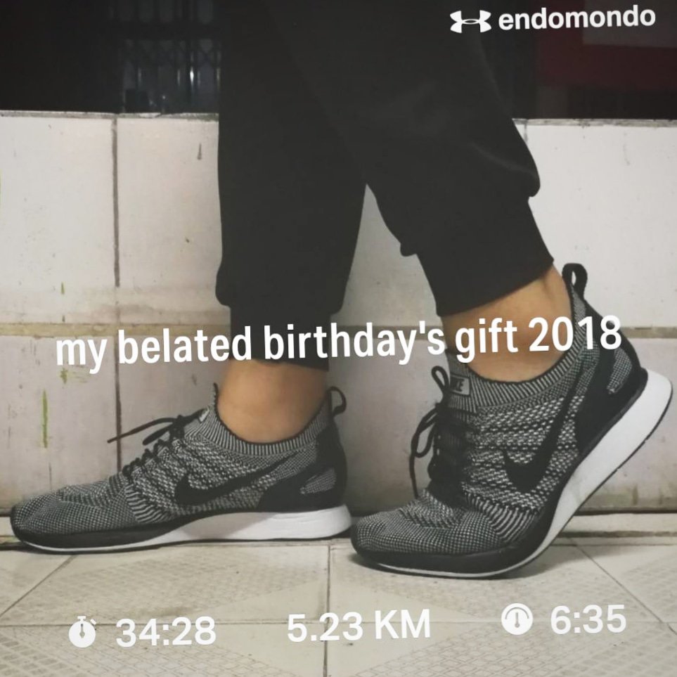 ไก โต ง โป งแปะ 4159 To Testing My Belated Birthday S Gift 18 From My Brother Nike Air Zoom Mariah Flyknit Racer Workout Nike Nikeairzoom Mariahflyknitracer Run Running Birthday Present ナイキ ナイキエアズーム マライア