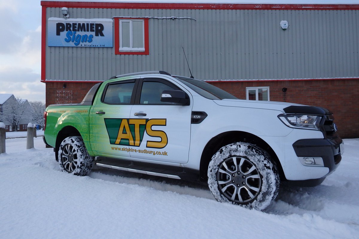 PremierSignsLtd's tweet photo. It will take more than the 'Beast from the East' to stop this 'Beast from ATS' wrapped in printed and reflective vinyls. All wrapped and ready for it's first day of work tomorrow with ATS Mini Skips #18reg #18plate #fordranger #IJ180 #newreg #premiersigns #premierwraps https://t.co/UtGyx69RQU