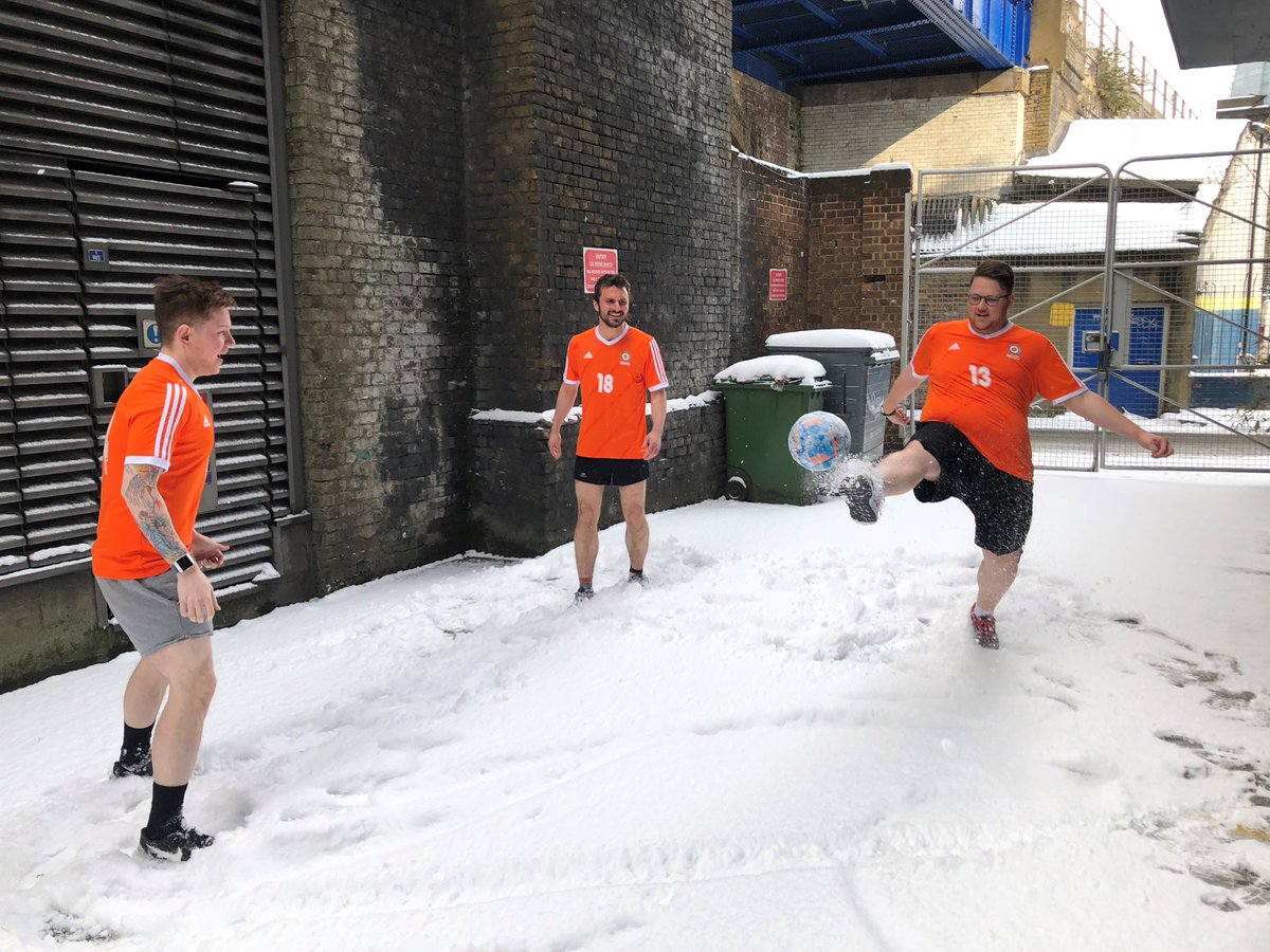 aca_studiosltd's tweet photo. All weather, no fear! #TrainingCamp Looking forward to our #7aside match against #Purelake Friday #football #champions #failtopreparepreparetofail https://t.co/IL50Zi0DbF
