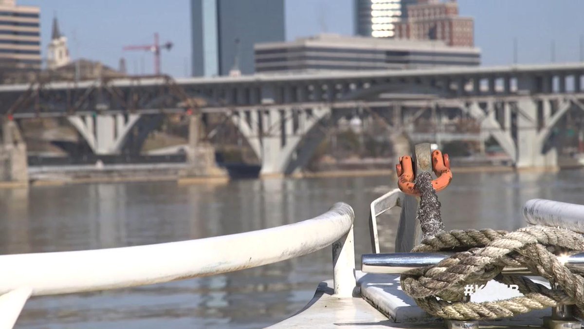 KnoxWeekend's tweet photo. Take a @VolPrincess yacht tour of the Tennessee River! #KDUB

All aboard! 🛥️: https://t.co/ONDCIblN04 https://t.co/3NN1KEXxzK