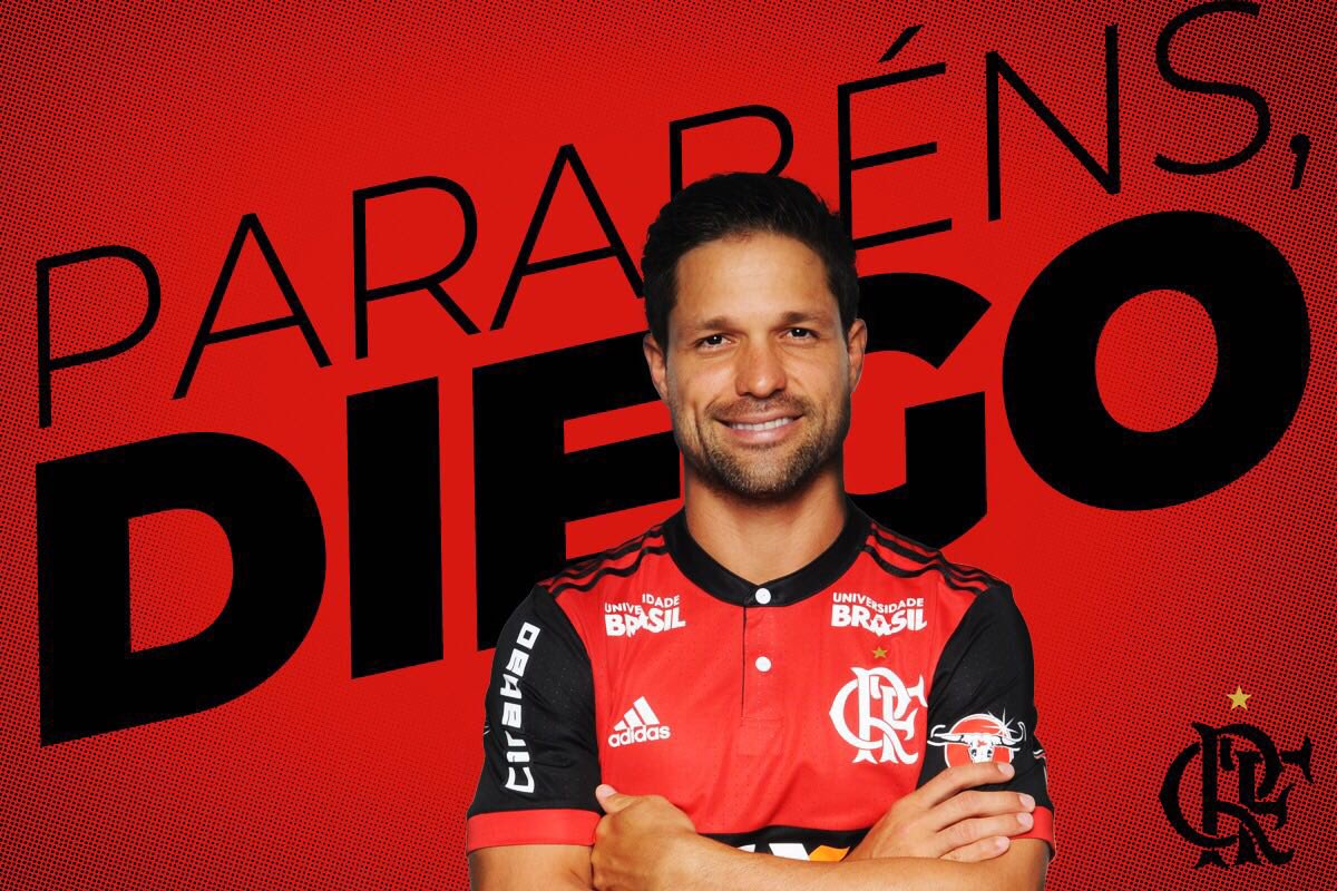 Flamengo's tweet photo. Esta é uma quarta-feira especial. Além de nossa partida de estreia pela competição mais importante do continente, é dia de celebrarmos o aniversário do nosso camisa 10! Parabéns, Diego! https://t.co/ZQNtaFXhq3
