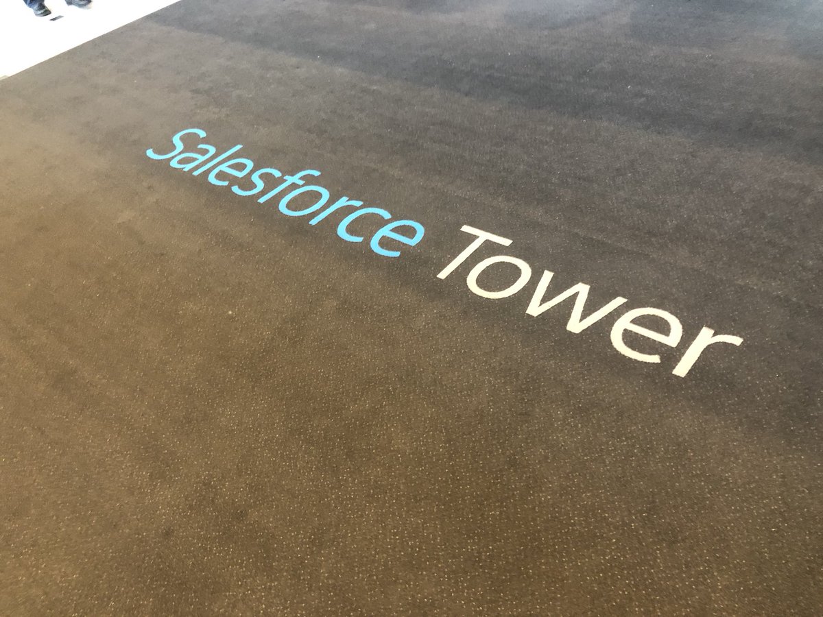 colinjfleming's tweet photo. Every @SalesforceTower feels like home. Great job @pink94109 @JimmyCabralShow and teams! #salesforcetowerindy https://t.co/ptwhP1G48m