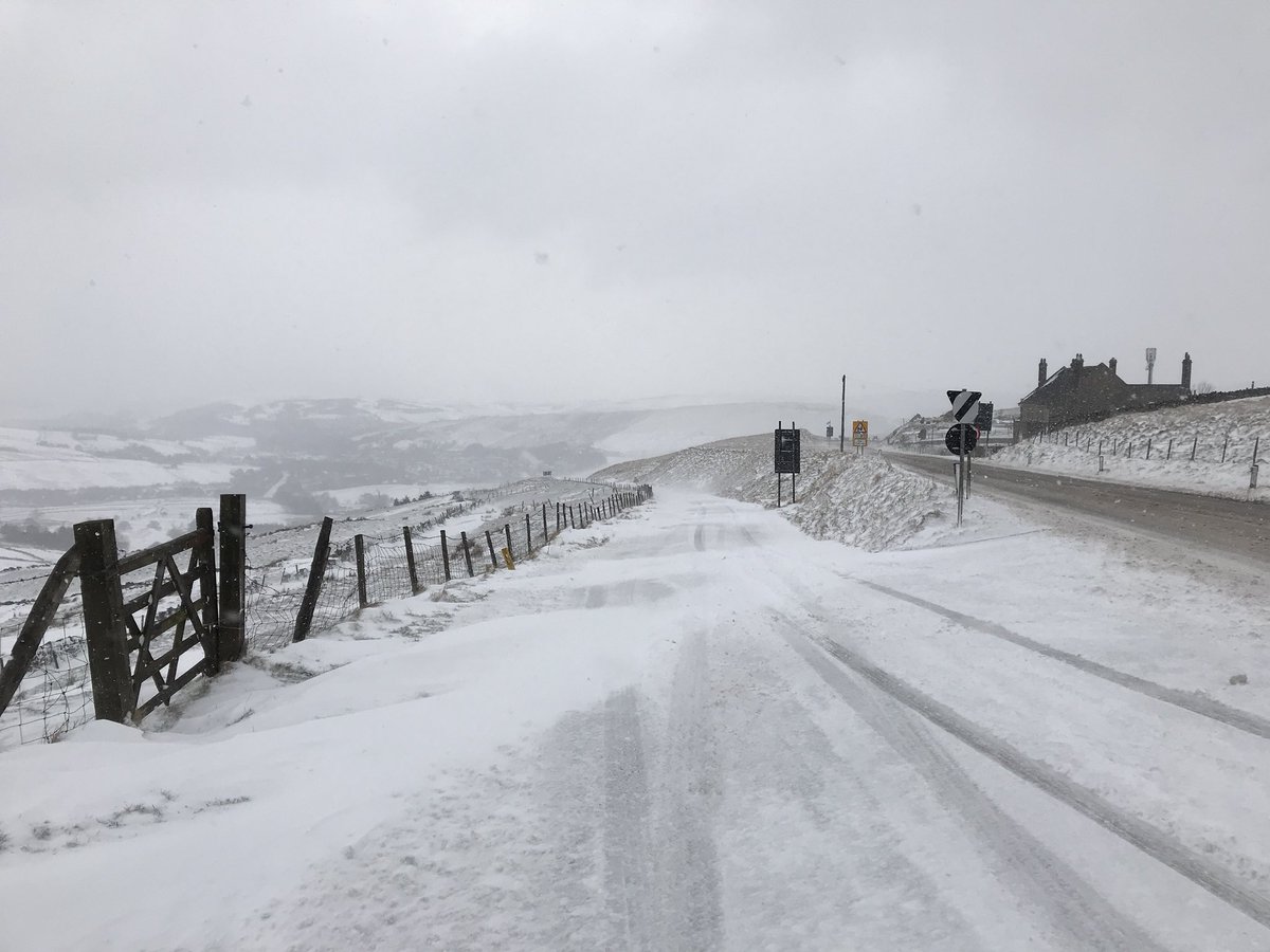 saddleworthlife's tweet photo. A few more photos from the Saddleworth area. Reporter: Stuart Littleford. https://t.co/si8mtO5pZ8