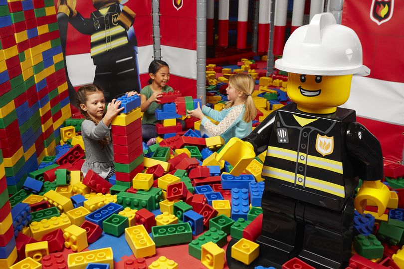 MirrorTravel's tweet photo. Here's how you can pre-order tickets to Legoland Discovery Centre Birmingham: https://t.co/0DyjpU7EC8 #Legoland https://t.co/Y3JnVSI6yf
