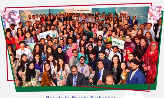 ہر سال، تقریباً 1000 پاکستانی' جن میں کالج کے طلبہ اور نیم پیشہ ورشامل ہیں ' ایکسچینج 
پروگراموں کے تحت ' امریکہ جاتے ہیں

#USPAK #USPAK70 #PeopletoPeopleExchanges #AmericanAssistance
@usembislamabad