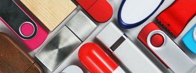 PromoUK's tweet photo. Get these cool Flash Drives with your logo on from only £3.32 https://t.co/ibzVLNsXb2 #brandedflashdrives #businesgiftideas #promoUSBs https://t.co/nKnlmDjv0h
