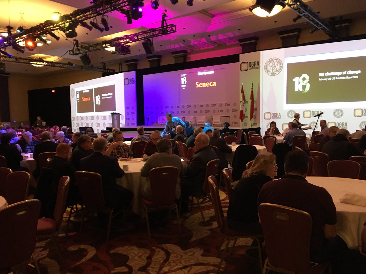 claudinebrule's tweet photo. Quelles sont les préoccupations politiques des participants à #ogra2018 ? On se saura sous peu https://t.co/cn2iU8CMg5
