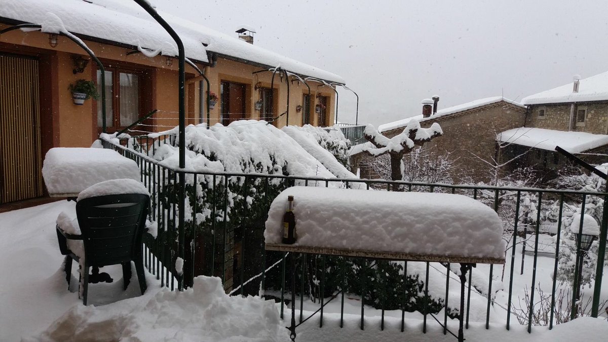 farragetes's tweet photo. Posem una clareta en fresc? 
#ViuTuixent #Siberiana2018 https://t.co/I8jOI8flBy
