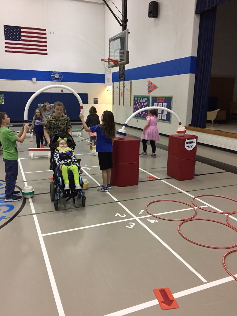 BES_PE's tweet photo. We had another great #ModifiedPE class yesterday, continuing through the Heart Maze! ☺️#PEForEveryone #KindnessMatters https://t.co/aJhZq6FY9J