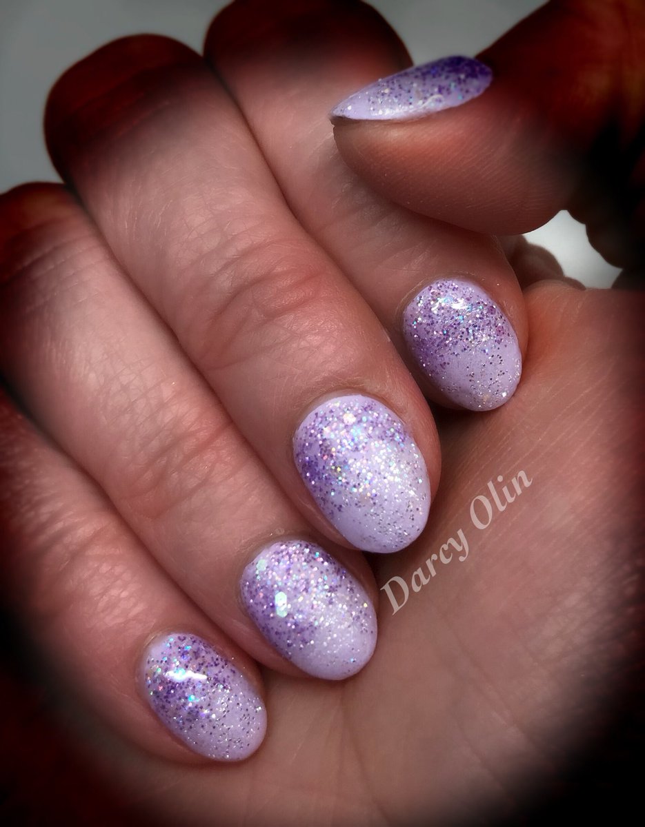 NailsbyDarcy's tweet photo. Fun nails can be Short, Sassy, Springy, Sweet, Matte AND Shiny!!
@LightEleganceHQ 💅🏻Butter Me Up #LEbuttercream Twinkle Toes & Tiny Diamond #glittergel https://t.co/p0ZvcHNzxt