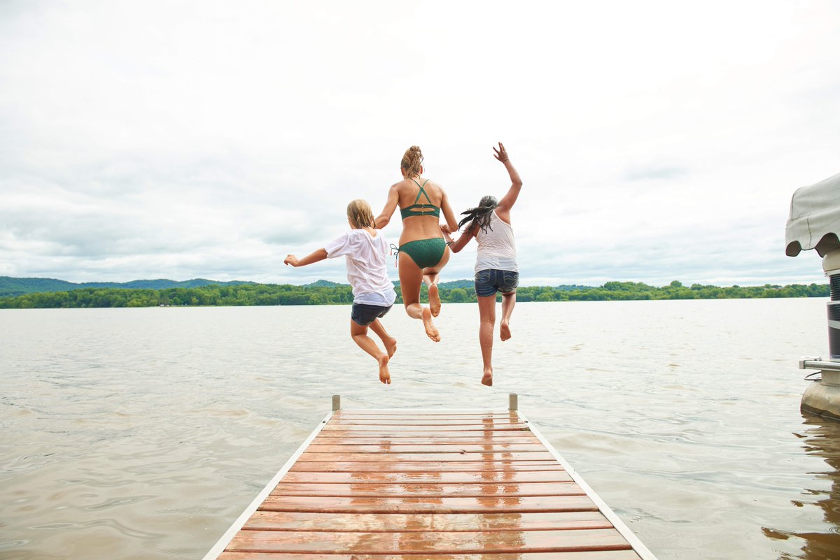 Summer will be here before you know it. Start planning your next family getaway and come Explore La Crosse! ow.ly/gCki30iEhVT #summerfun #familyvacation #explorelacrosse #lacrossecounty #vacation #summervacation #camping #lakes #swimming