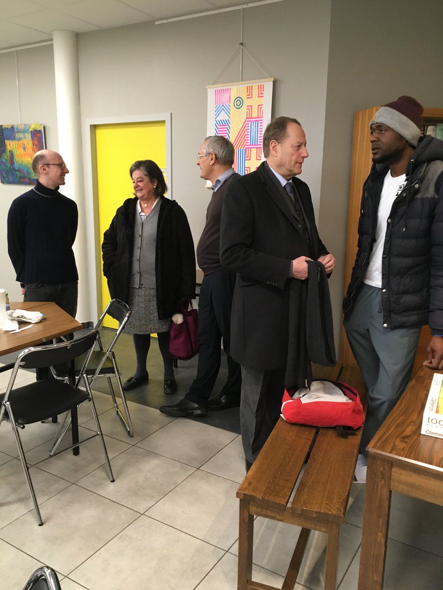 Philippe Goujon (@philippe_goujon) on Twitter photo Visite ce matin du centre en faveur des SDF de l'association <a href="/DepaulFrance/">Depaul France</a> : une initiative formidable que je soutiens, pour permettre à tous les SDF de se doucher et se soigner gratuitement. Un grand bravo à tous les bénévoles impliqués, auteurs d'un travail remarquable ! Visite ce matin du centre en faveur des SDF de l'association <a href="/DepaulFrance/">Depaul France</a> : une initiative formidable que je soutiens, pour permettre à tous les SDF de se doucher et se soigner gratuitement. Un grand bravo à tous les bénévoles impliqués, auteurs d'un travail remarquable !