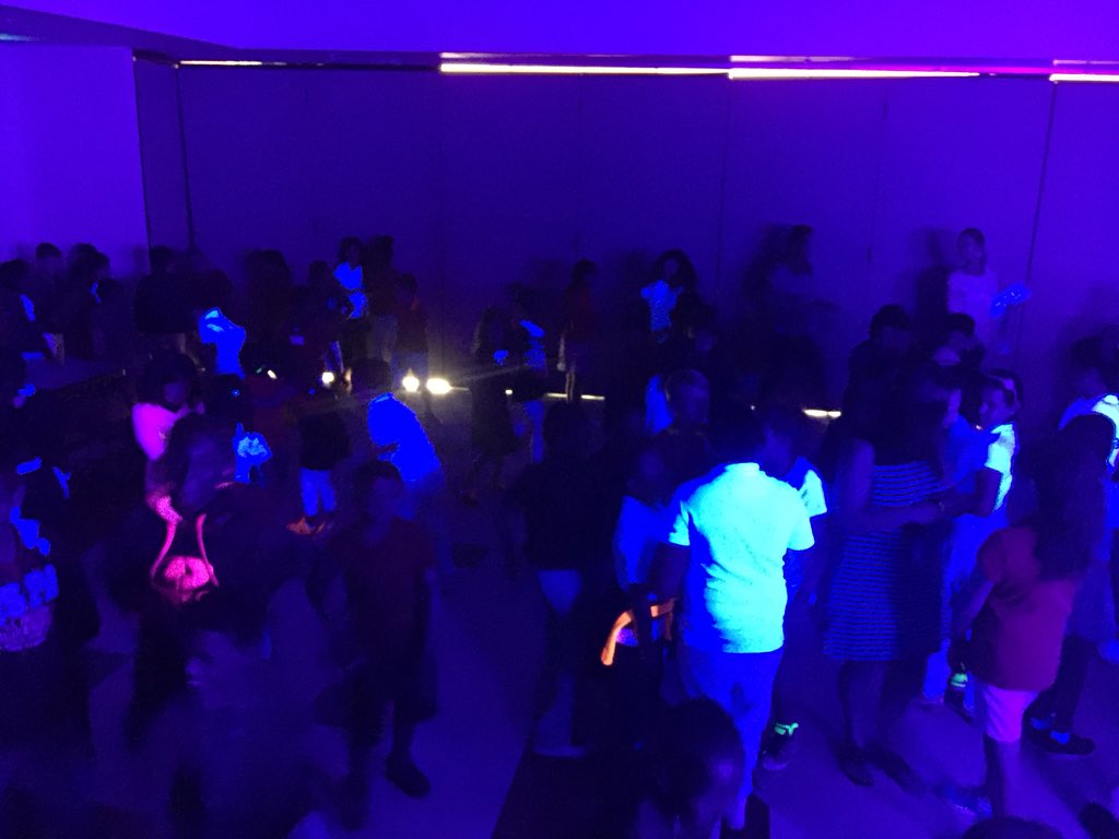 MichelleM0927's tweet photo. Black light dance party for following SOAR Expectations! @CannellaElem @MattHoffHCPS @MarisaBrody @HCPSArea2 @PBISRewards https://t.co/a7jQdbvXaw