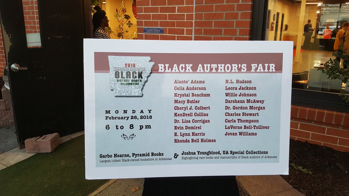 couturechic1's tweet image. 📚More great images from Mon night's first-ever #BHM Black Author's Fair in Northwest Arkansas! Yes, that's Judge #JosephWood #GarboHearne #EvinDemirel  #JohnLColbert