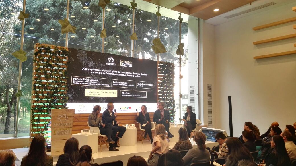 natura_colombia's tweet photo. Un camino de medición, reducción y compensación nos ha permitido ser Carbono Neutro #Natura11años hoy compartimos esta experiencia para inspirar a más empresas a combatir el cambio climático. Síguenos en https://t.co/Tapl0IkB5m https://t.co/ymHpjlrUnE