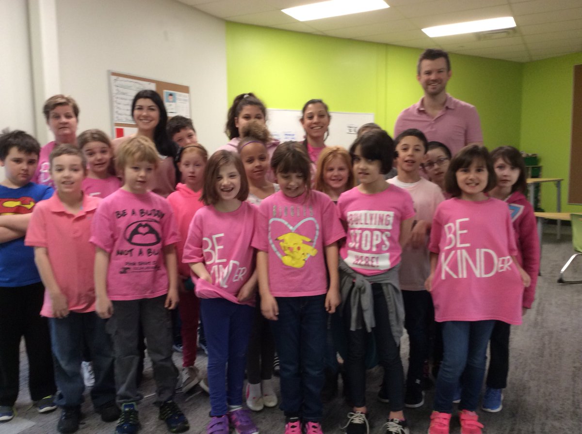 We are creating our own #pinkshirts because we #choosekind @alcdsb_stfa! @ALCDSB @BGCKingstonON #TogetherIsBetter #kindness