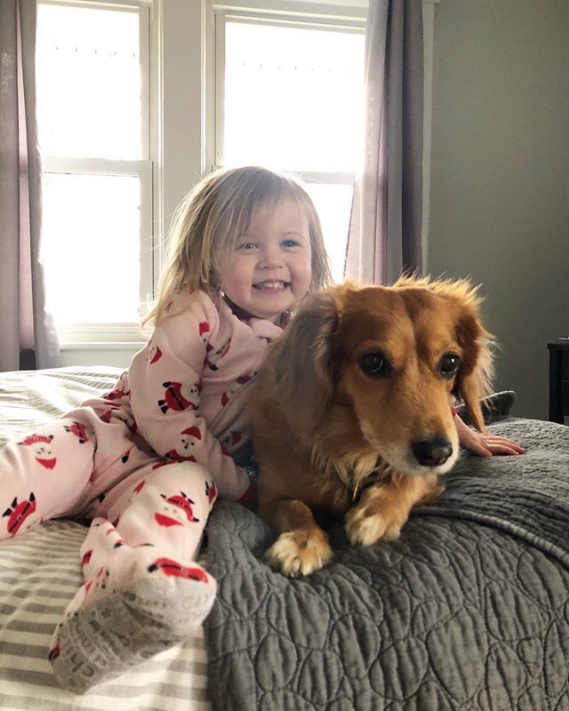 jenhatzung's tweet photo. Bestest friends! π§πΌπΆ #helloeleanorruth https://t.co/uqRlv8FKts