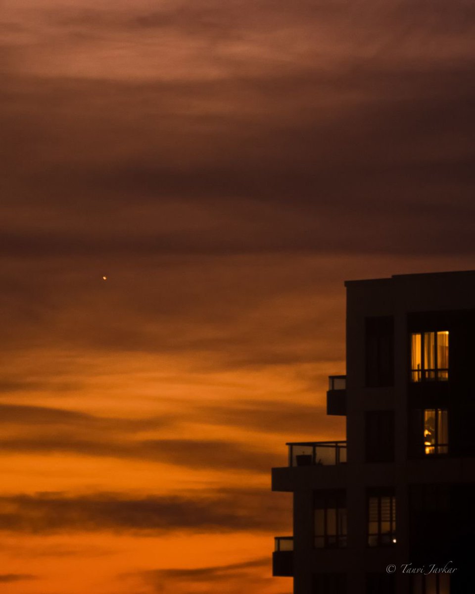 EarthSky tweet media