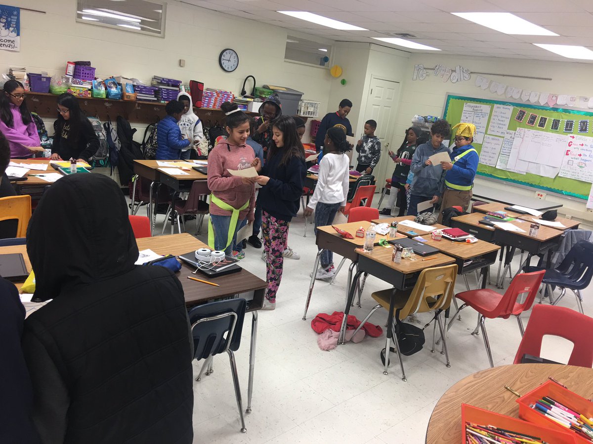 Mix pair sharing our Wacky Wednesday drawings! 👍🏼