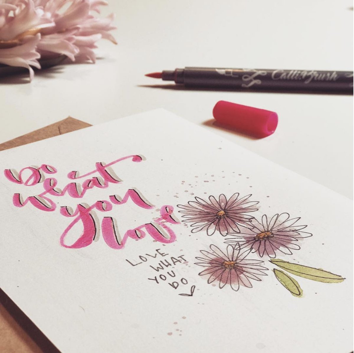 Do what you love, love what you do 💖
#onlinegermany #onlinepen #callibrush #handlettering #lettering #letterlove #handwriting #moderncalligraphy #modernlettering #brushlettering #brushcalligraphy #brushpen