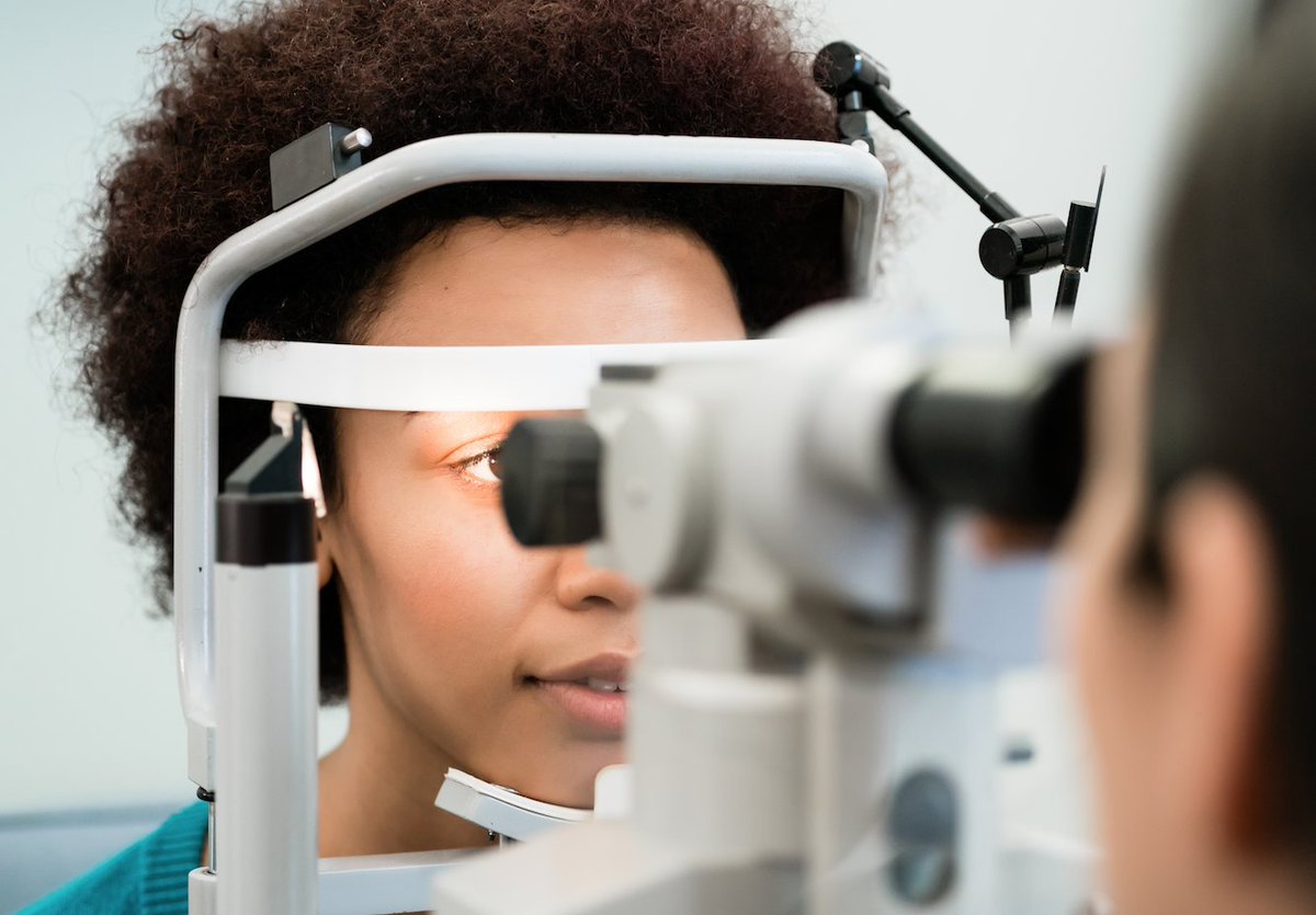 LOVC's tweet photo. It's so important to protect your eyes - especially at work! Here are some great tips on how to take care of them. https://t.co/M9rQxRs2zh https://t.co/itQ0N1Tuku