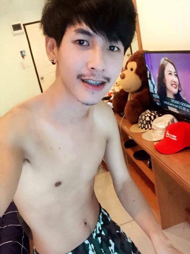 M50977851's tweet photo. เราชื่อเเม๊กน่ะ จะมีคนรักไหม https://t.co/wAXqTB7FtV