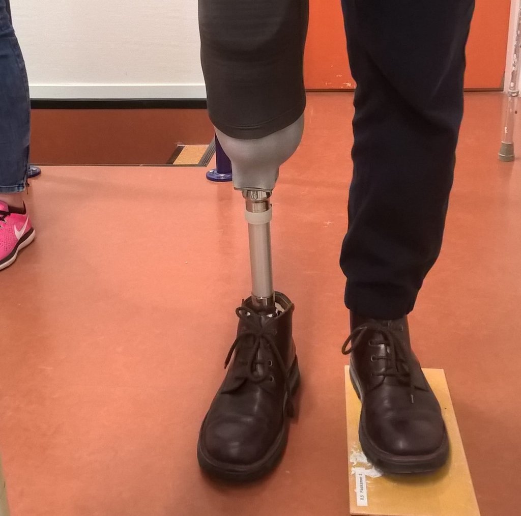 Onze eerste "eerste" #3d geprinte #onderbeenprothese voorziening de deur uit!! <a href="/OIMOrthopedie/">OIM Orthopedie</a> <a href="/hulotech/">Hulotech 3D Printing</a>#trots...