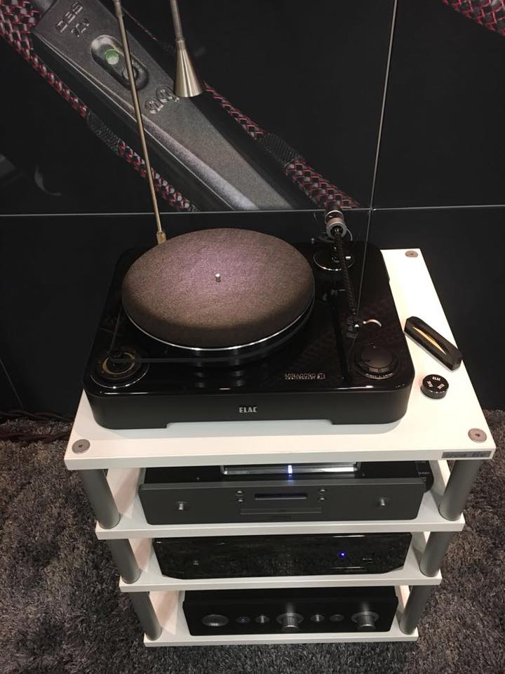olympiahifi's tweet photo. Выставка "HIFI Convention-18", Freiburg (24-25 февраля 2018). #hifishow #hificonvention #hificonvention18 #hificonvention2018 #hifi #hifiaudio https://t.co/M77lL4bnWs