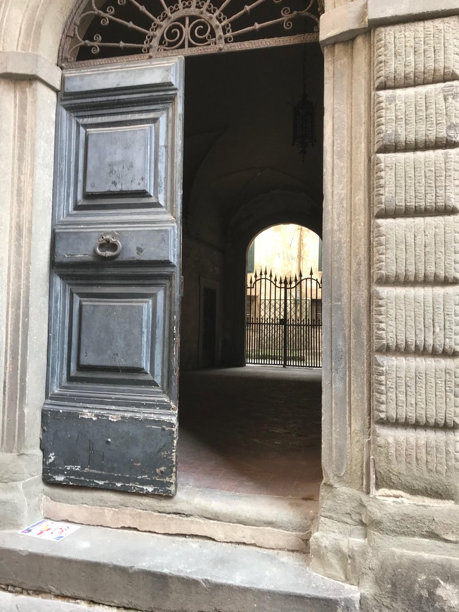 Loriat50plus's tweet photo. Last day in Lucca before my departure to Rome and finding my way home. Took a stroll this morning to really enjoy the architecture. #pcm485 https://t.co/xnu5OAIXCh