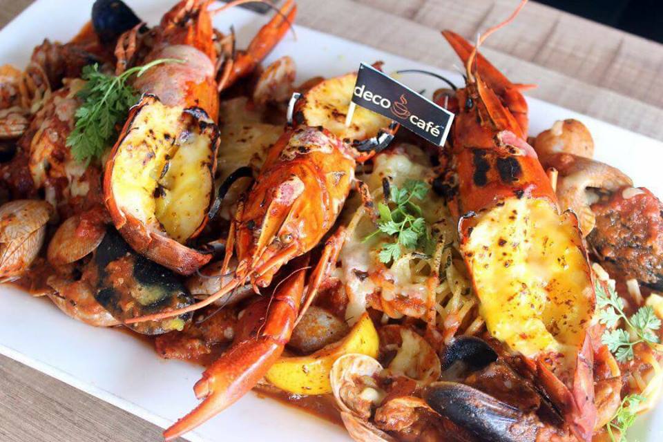 ayuhtravel's tweet photo. 🚩Deco Café, Alor Setar, Kedah

#AyuhTravel https://t.co/5ry4GOiBg0