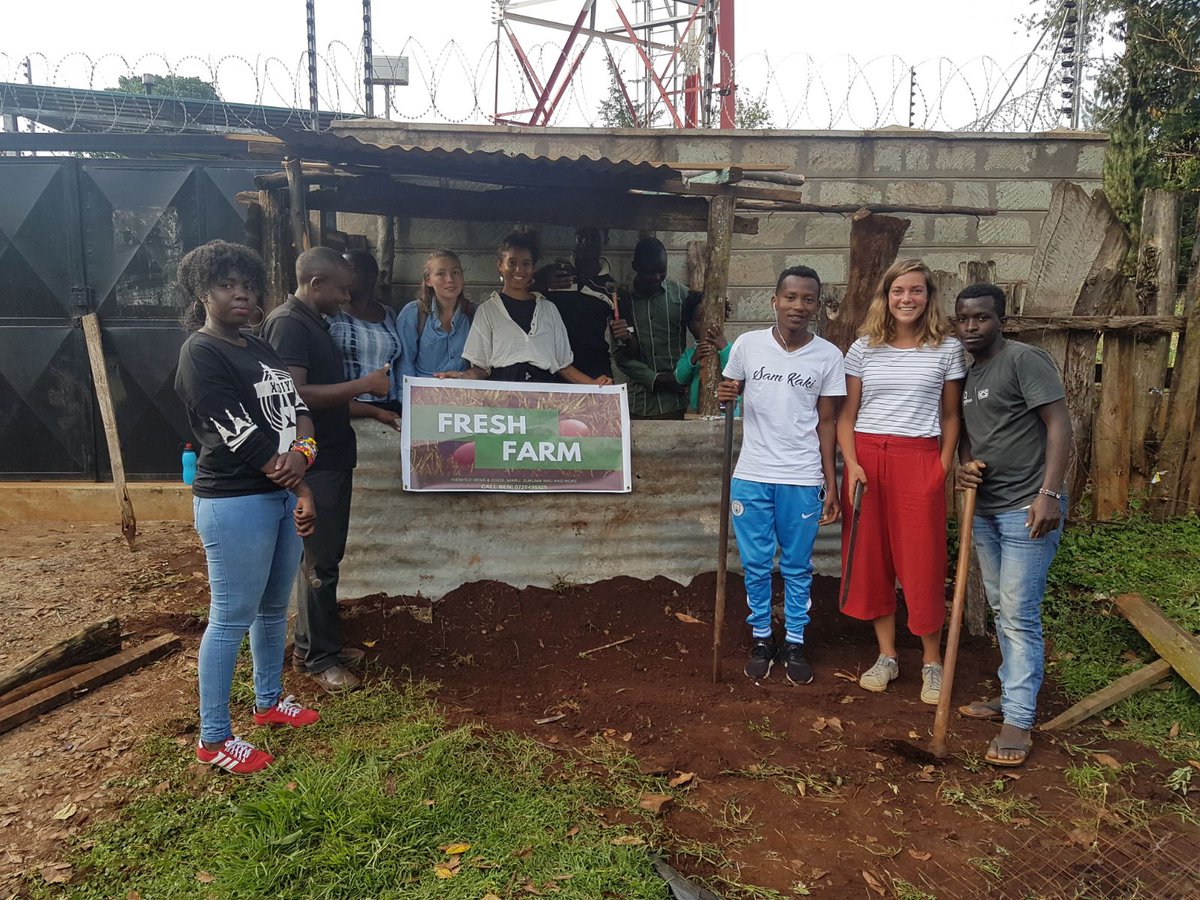 Today on our blog, Isabel shares her story of empowering entrepreneurs to alleviate poverty with <a href="/balloonventures/">Balloon Ventures</a> in #Kenya ❤️ goo.gl/iX9FXr