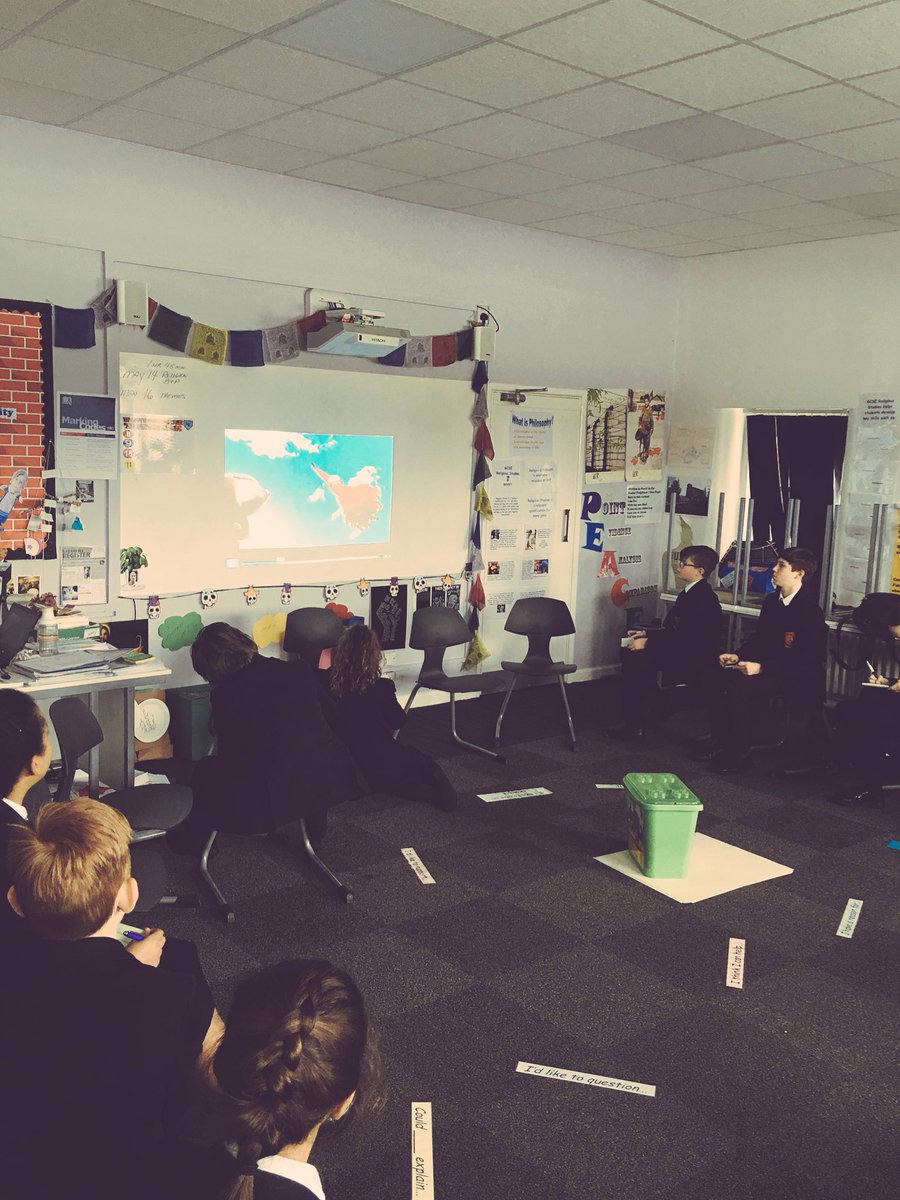 rs_trent's tweet photo. 7Y did a superb job in their first P4C session which introduced our new unit.  ‘Dangle’ prompted questions about power, greed, God and the dark side. #WednesdayWisdom #philosophy #P4C #RE #RS #sapere #DECSY #TeamRE #TempleMade @TrentCollege https://t.co/U8dNaUS1w4