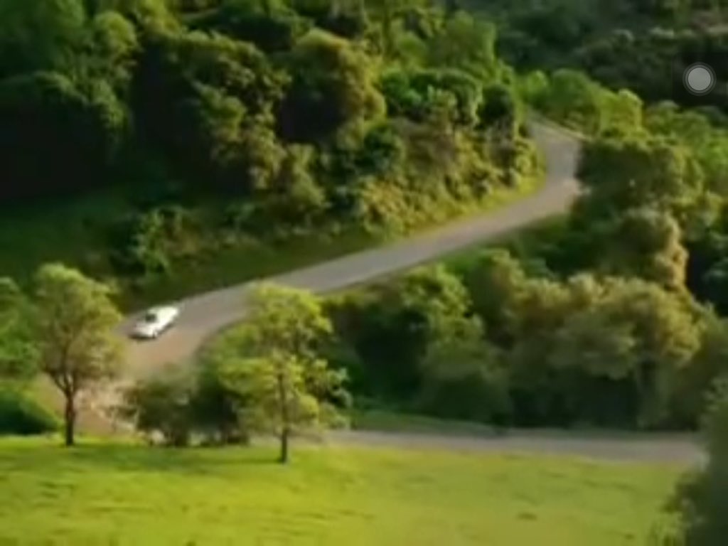 jeremiah__gd's tweet photo. one of these vids may probably be the reason why most of us developed trust issues and anxiety back in our childhood

(KINAKABAHAN AKO HABANG NAGSSCREENSHOT NG VIDS TBH) https://t.co/XjqI2c5zbH