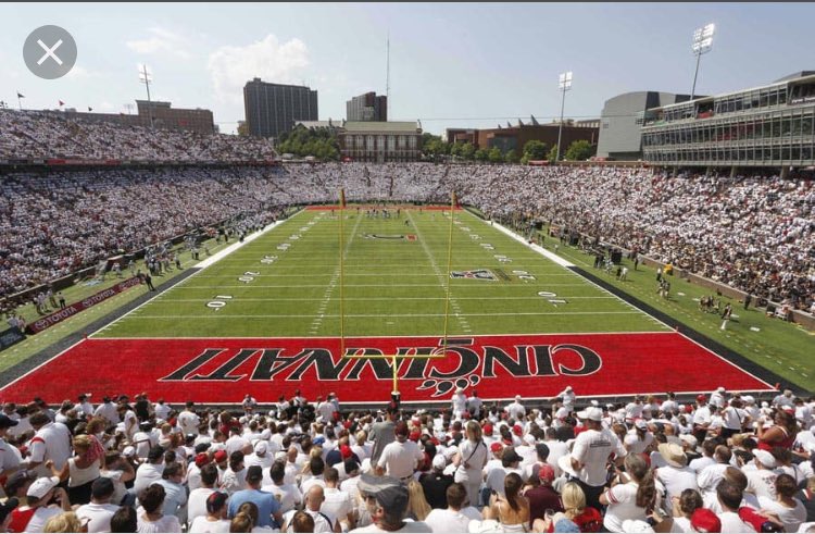 KaticMichael's tweet photo. Thankful to receive an offer from the University of Cincinnati!! https://t.co/KE38yg6gMG