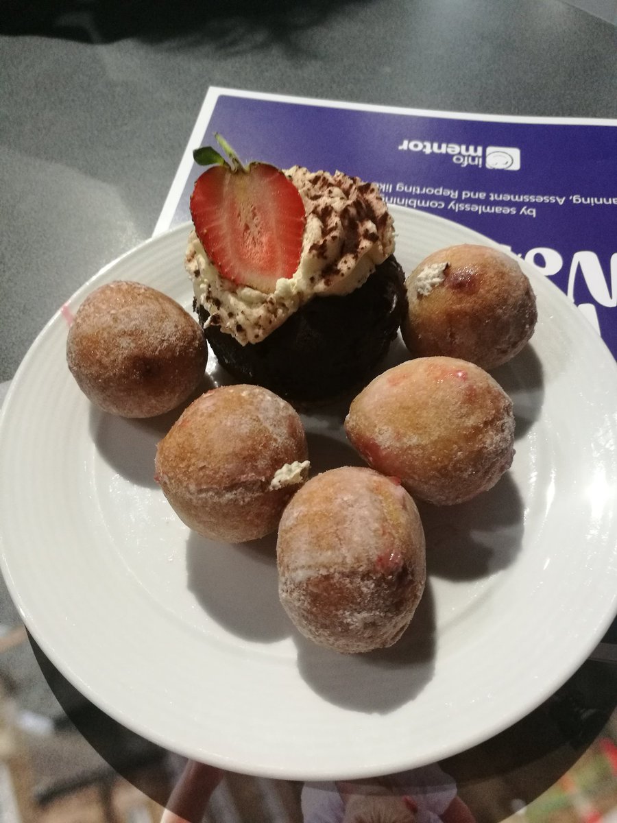 WirralGov's tweet photo. Someone had cake! #AcademiesEvent https://t.co/QCiLjfgT4P
