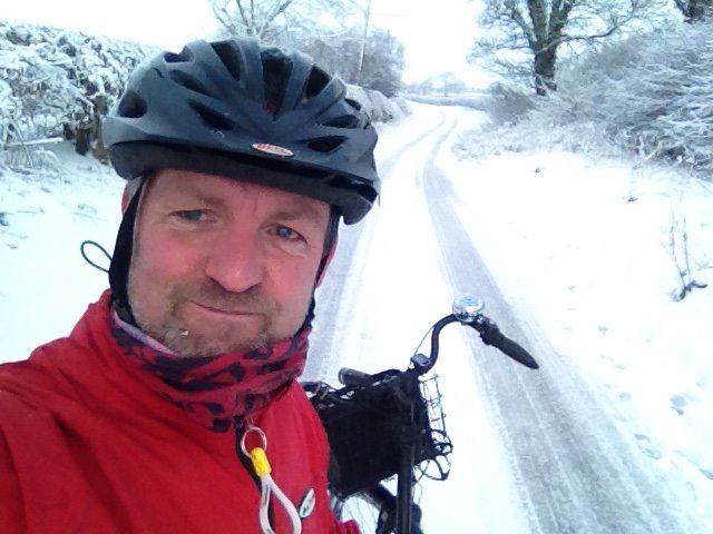 Chopperboyjim's tweet image. #cycleselfie #cyclescheme @cycleschemeltd my daily commute took a bit longer yesterday but it was probably still quicker than taking the car!