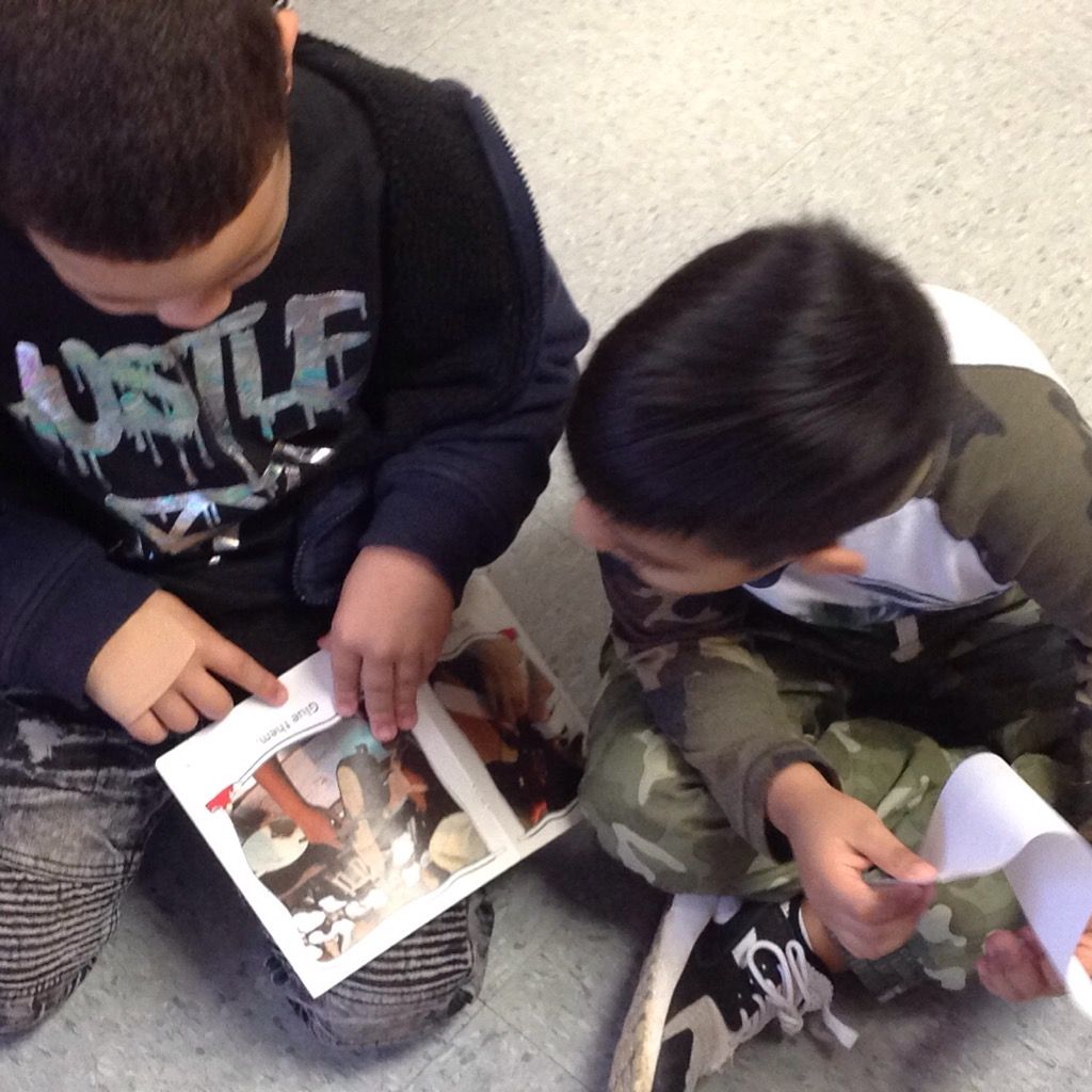 JTaime_Lyons's tweet image. Mrs. Clark's K/1 class completed their first service project for their Mindful Action Kindness project. They wanted to help Pre K and it was an incredible experience seeing them modeling reading behaviors for younger students. @MindUP4Success #MindUp #Mindfulness #MirrorNeurons