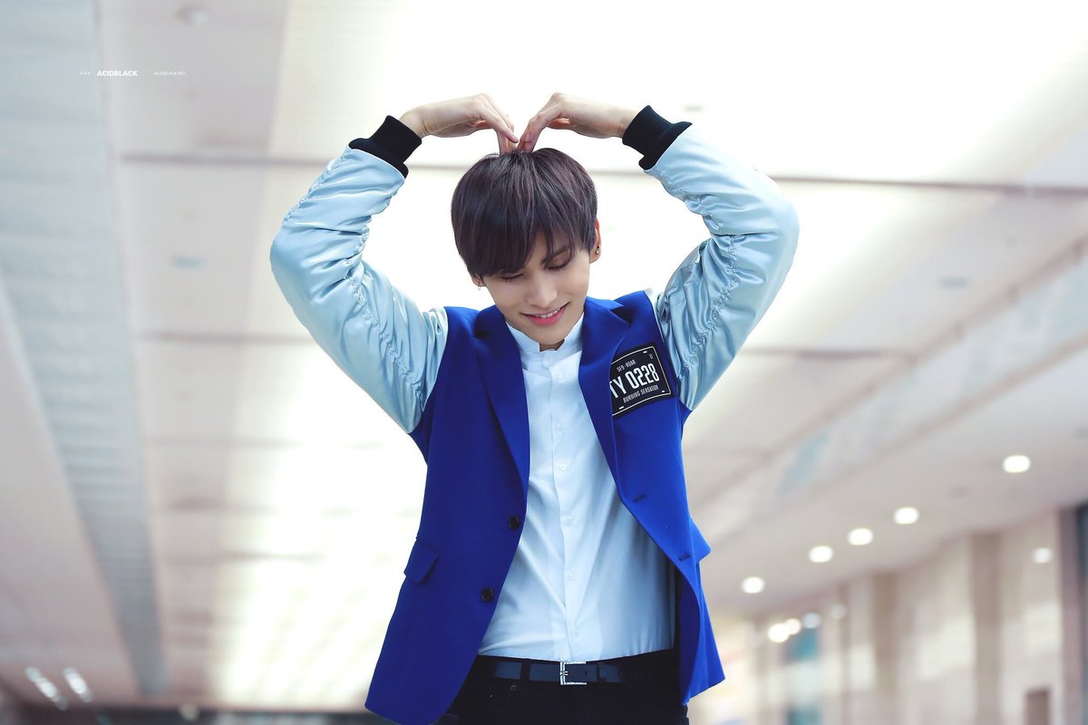 Yoo_tayang's tweet image. I AM SOO GLADE THAT YOU EXIST IN MY LIFE BABY TAEYANG ♥
I LOVE YOU AND I WILL ALWAYS DO !
ALGERIAN FANTASY ♥
 #HappyTAEYANGDay #TAEYANGday #TAEYANG #Yootaeyang #SF9
@SF9official