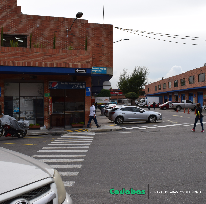 Codabas1's tweet photo. Merca en CODABAS, ven y disfruta de la gran variedad de locales y productos que te ofrecemos. #Codabas #codabas #CentraldeAbastos #Mercar #Verduras #Bogotá https://t.co/7osDs6syee