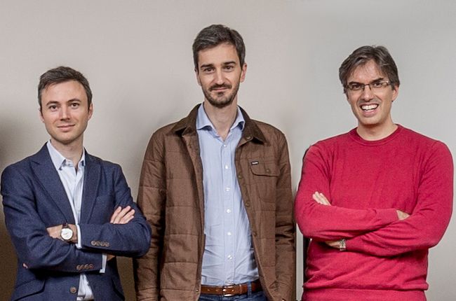 AAsc49's tweet image. FR 1 million d'euros pour Hyperlex le décodeur de vos contrats et documents juridiques buff.ly/2HSjjGK #hyperlex #juridique #startup