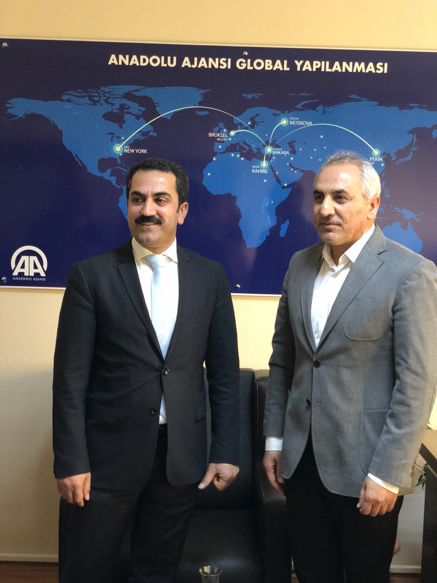 balci_dede's tweet photo. Van Ticaret Borsası Başkan adayı
Halil Tandoğan,basımımızın güzide temsilcilerine ziyaretleri sırasında proje ve yapacaklarını anlattı,
yanı sıra ziyaretler devam edecek.
Kazanan şahıslar değil Van olmalı,
Ve şimdi TAM ZAMANI.
@NecdetTakva @Feridun_IRAK @abdullahyell @RADYOVAN https://t.co/vFnuxEQziW