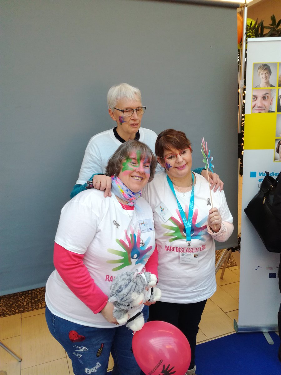 RARENET_EU's tweet photo. In Strasbourg, we take pictures of ourselves for @rarediseaseday #ShowYourRare https://t.co/1OtQGCTvsh