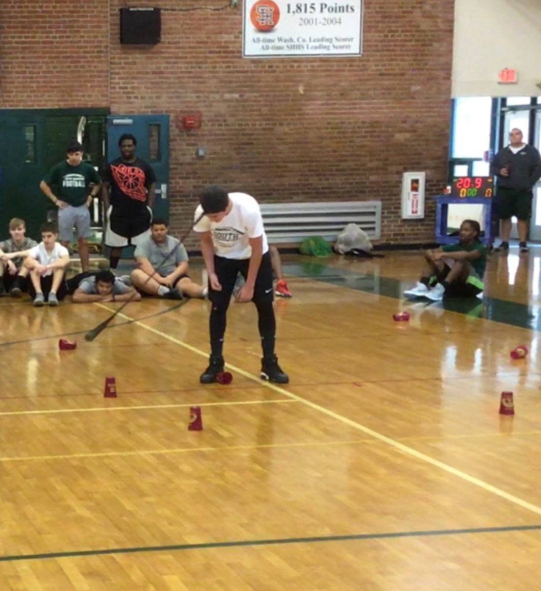 SHHSRebelsFB's tweet photo. Fun time competing this morning #MinutetoWinIt #pingtactoe❌⭕️ #elephantwalk🐘 https://t.co/aWsgFJC4SH