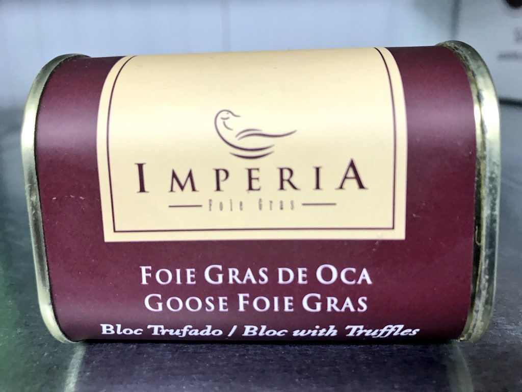 saborpeninsular's tweet photo. Productos 🔝🔝🔝....@Imperiafoiegras @Suralgas @realconservera @latejea1 ....cualquier producto de calidad ....calidad ... LLÁMANOS !!!! ☎️ @SuarezRaquel5 #lomejor #gastronomia #gourmet #tiendasespecializadas 😜 https://t.co/ktQvG4hpxE