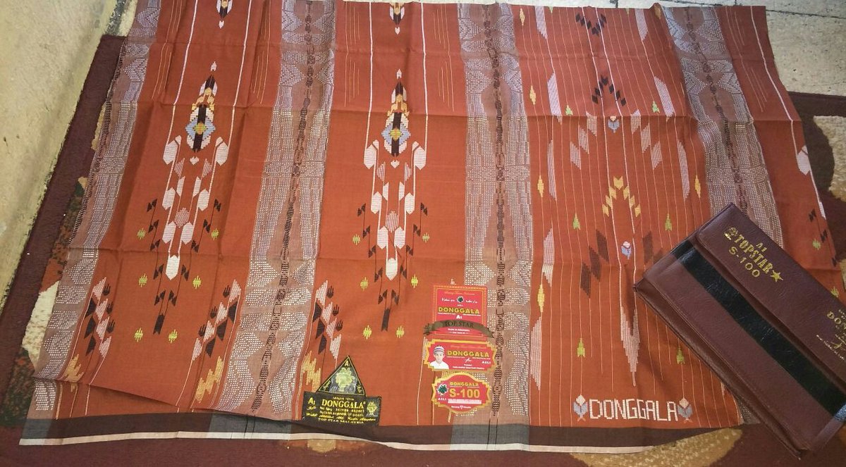 sarungidn's tweet photo. Bismillah, 
Selamat malam kakak para pecinta #SarungKhasIndonesia. 
Yuk check Stok baru dari #sarungku23.
Ada donggala SgE dan Sgt nich kak. Full sutra. Harga dijamin lebih murah

#sarung #sarongmoslem #moslemwear #idulfitri #moslem https://t.co/XnzNeY6NBe